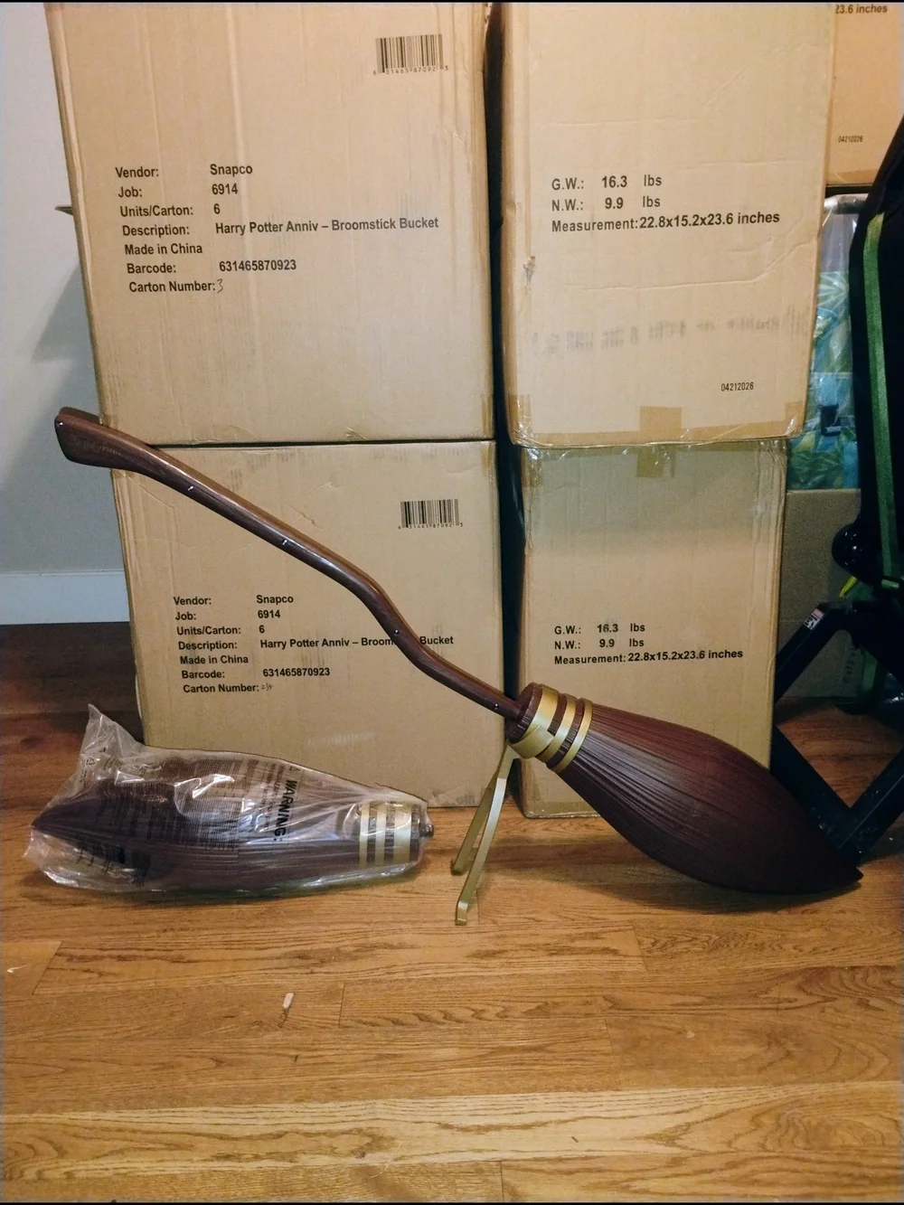 Harry Potter 25th Anniversary Nimbus 2000 Popcorn Bucket Regal Theater Exclusive
